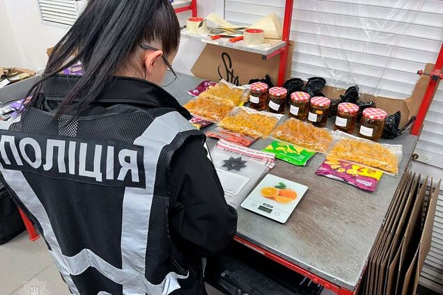 В Україні наркотики 'маскували' під дитячі цукерки й молодіжні гаджети: у Нацполіції розповіли про викриття схеми. Фото