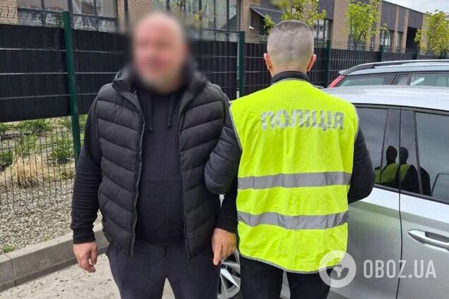 У Києві чоловік вистрілив із авто у бік жінки з дитиною: нападника затримали. Фото