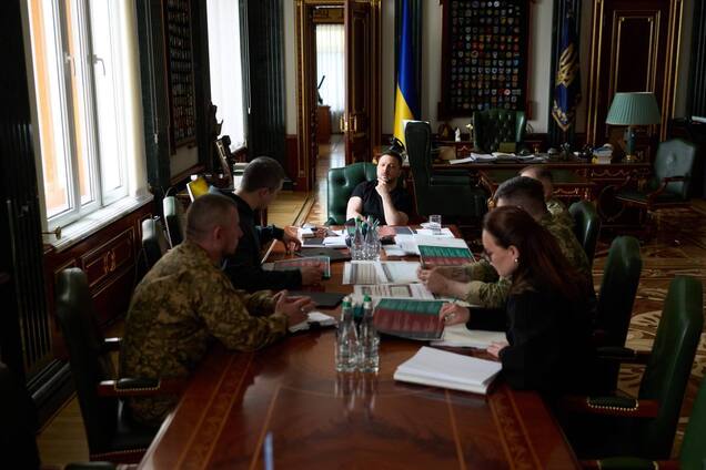 В Україні розпочнеться реформа армії: Зеленський назвав головні напрямки. Фото