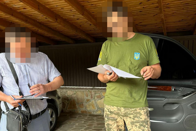 ГБР сообщило экс-министру Омеляну подозрение в уклонении от службы: подробности дела