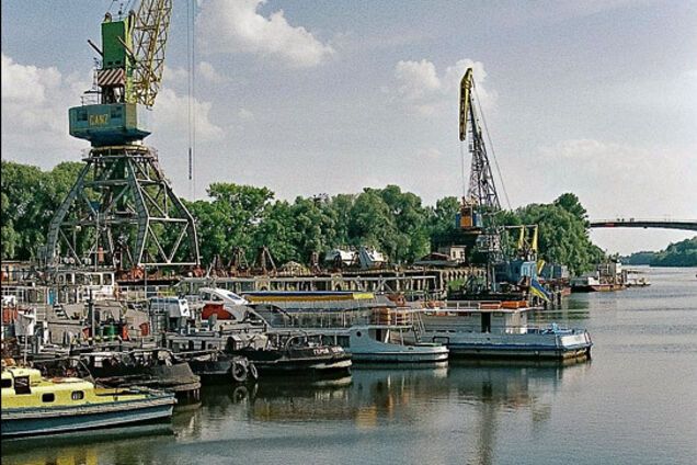 Каким был черниговский порт: в сети показали старые фото