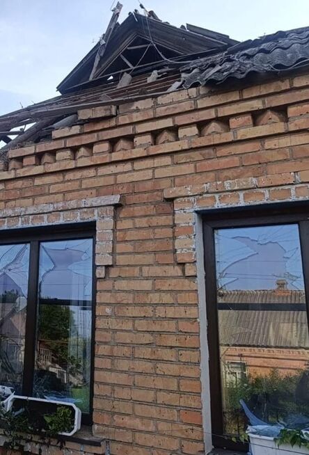 Росія вдарила по Дніпропетровщині: пошкоджено інфраструктуру, є поранені