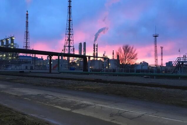 В Ставропольском крае вновь прогремели взрывы: атакован химзавод. Фото и видео