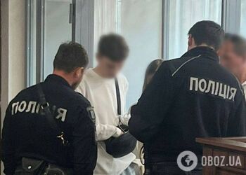 У Києві 20-річний шахрай-рецидивіст ошукав доньку загиблого воїна на 700 тисяч гривень. Подробиці та фото