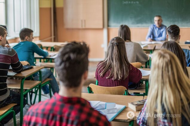 'Ребенок не собирается никуда поступать после школы. Как реагировать?' Вопрос психолога вызвал споры в сети