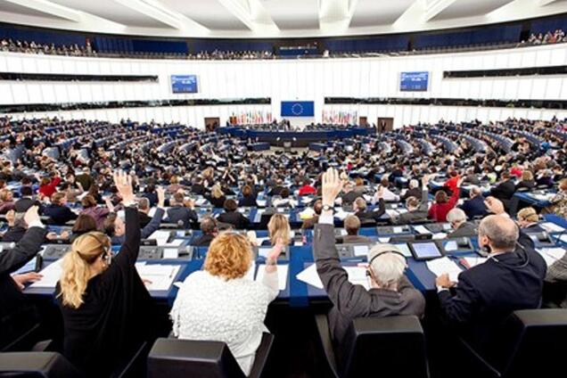 Подозрения на нарушение ценностей ЕС: Европарламент обеспокоен состоянием демократии в Словакии