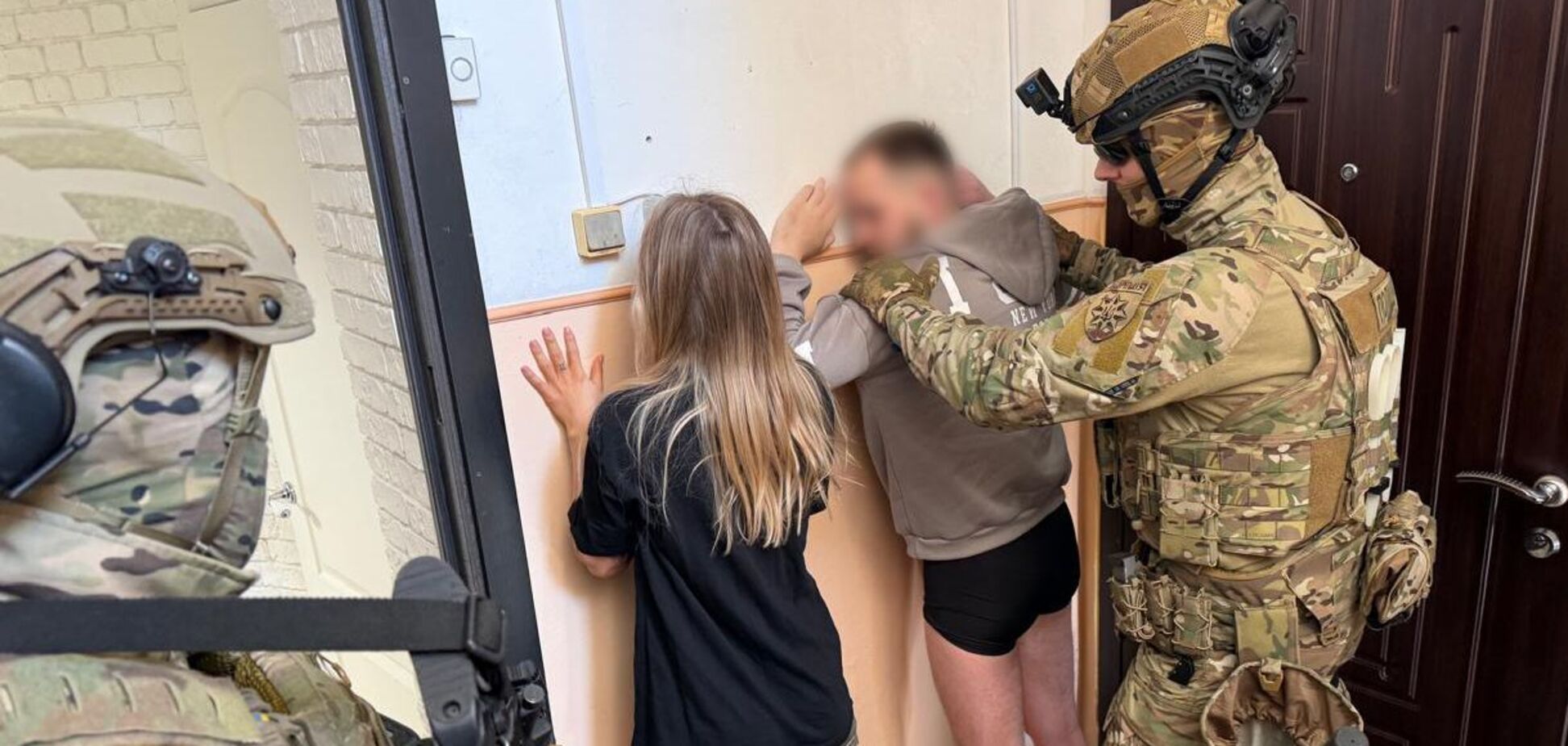 Ошукали громадян на майже 3 млн грн: на Дніпровщині затримали банду псевдобанкірів. Фото