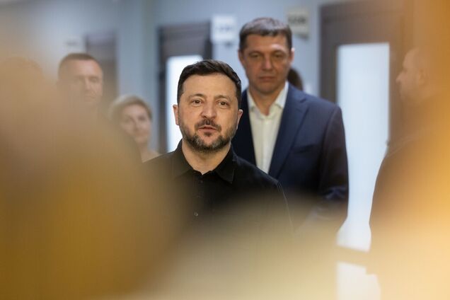 Зеленский в Ровно встретился со студентами профессионального колледжа: пообещал повышение стипендий. Видео