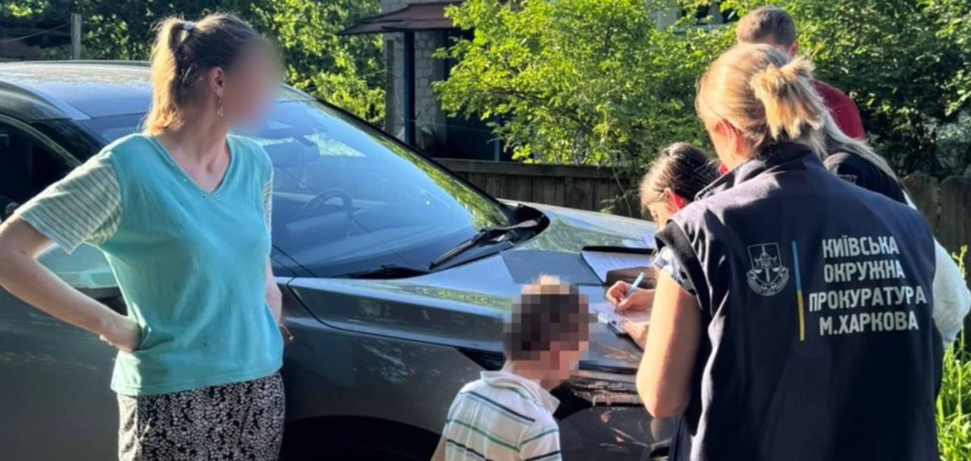 Жил в антисанитарных условиях: в Харькове изъяли из семьи 6-летнего мальчика, которого била мать. Фото