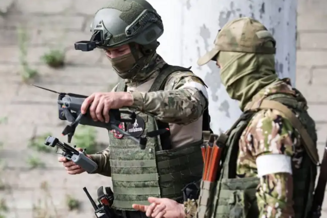 Російський дрон атакував траурну колону на околиці Сум: є загиблий та постраждалі