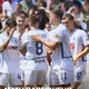'Динамо' на пострадавшем от обстрела стадионе в Киеве в матче с пятью голами добыло волевую победу в УПЛ. Видео