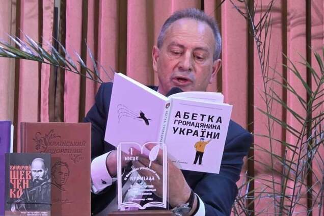 О гениальном Агафангеле Крымском, который не нужен власти: обращение к Кабмину