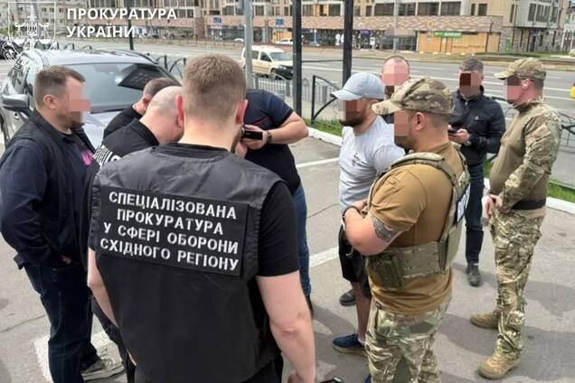 11 тысяч долларов за 'списание' со службы: подполковника НГУ задержали второй раз за полгода. Фото
