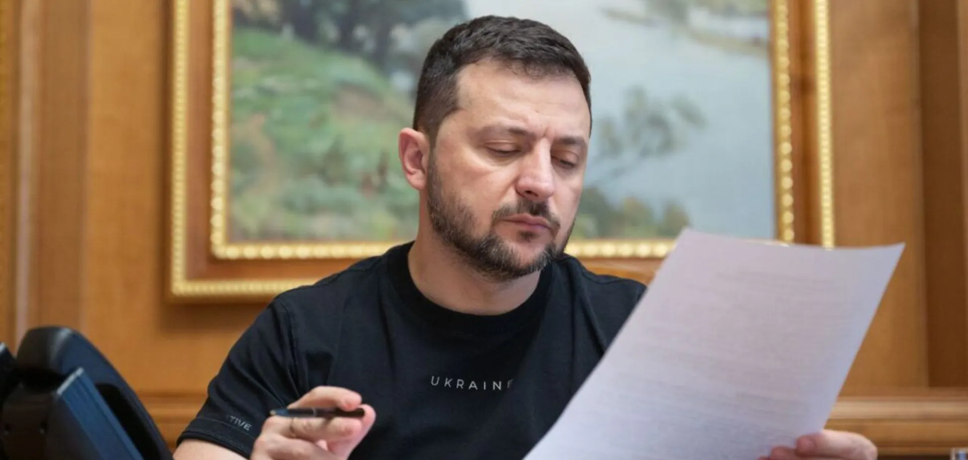 'Орешников' было два: Зеленский раскрыл Трампу удар РФ по Украине