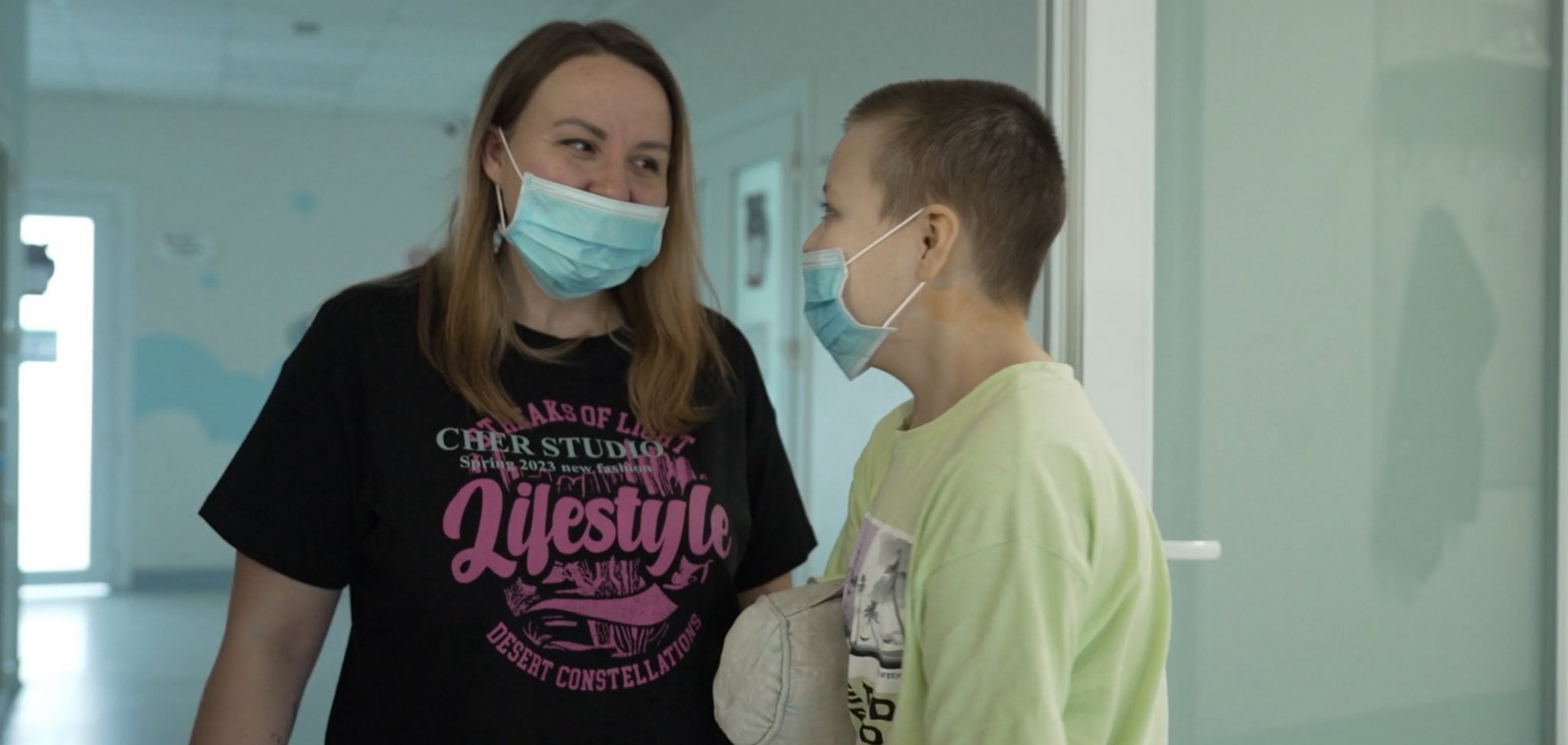 'Снова может позволить себе мечтать': во Львове 12-летнему мальчику пересадили сердце от девочки, которая погибла в ДТП. Фото