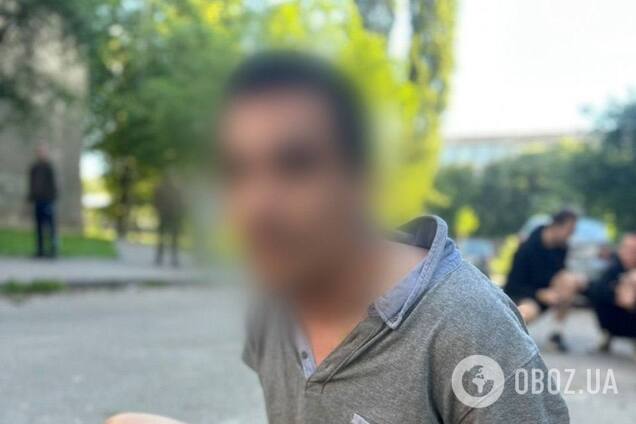 Ограбил офис, поврежденный в результате атаки РФ: в Киеве с поличным задержали злоумышленника. Фото