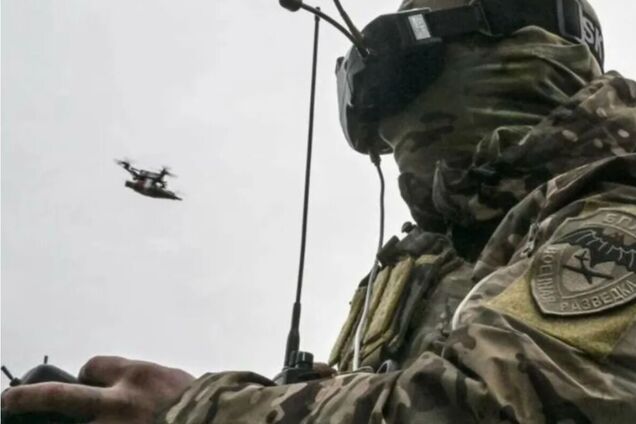 В Херсоне дрон попал в гражданскую машину: погиб мужчина, есть раненые