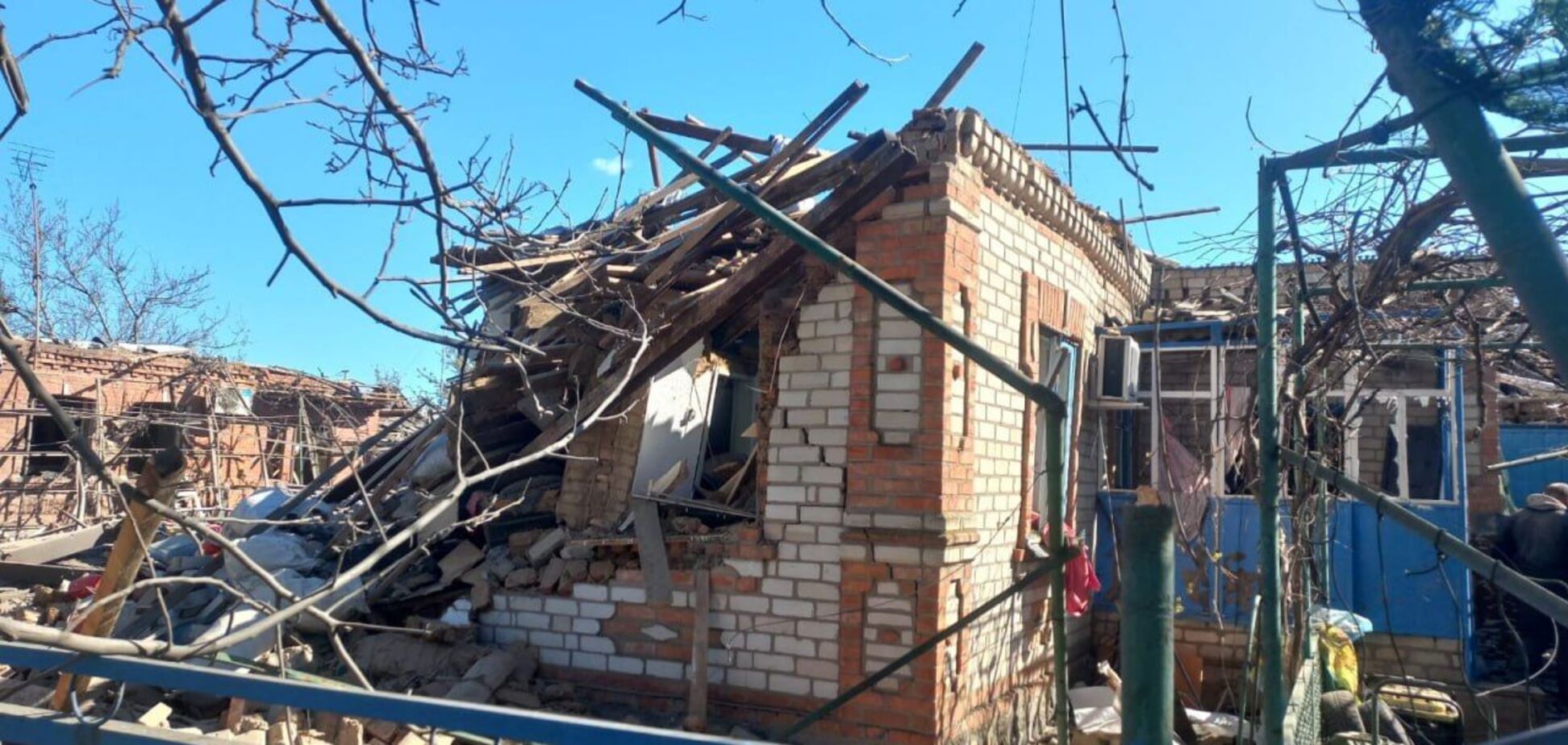 На Запоріжжі внаслідок авіаудару 7-річна дитина отримала поранення: є й інші простраждалі