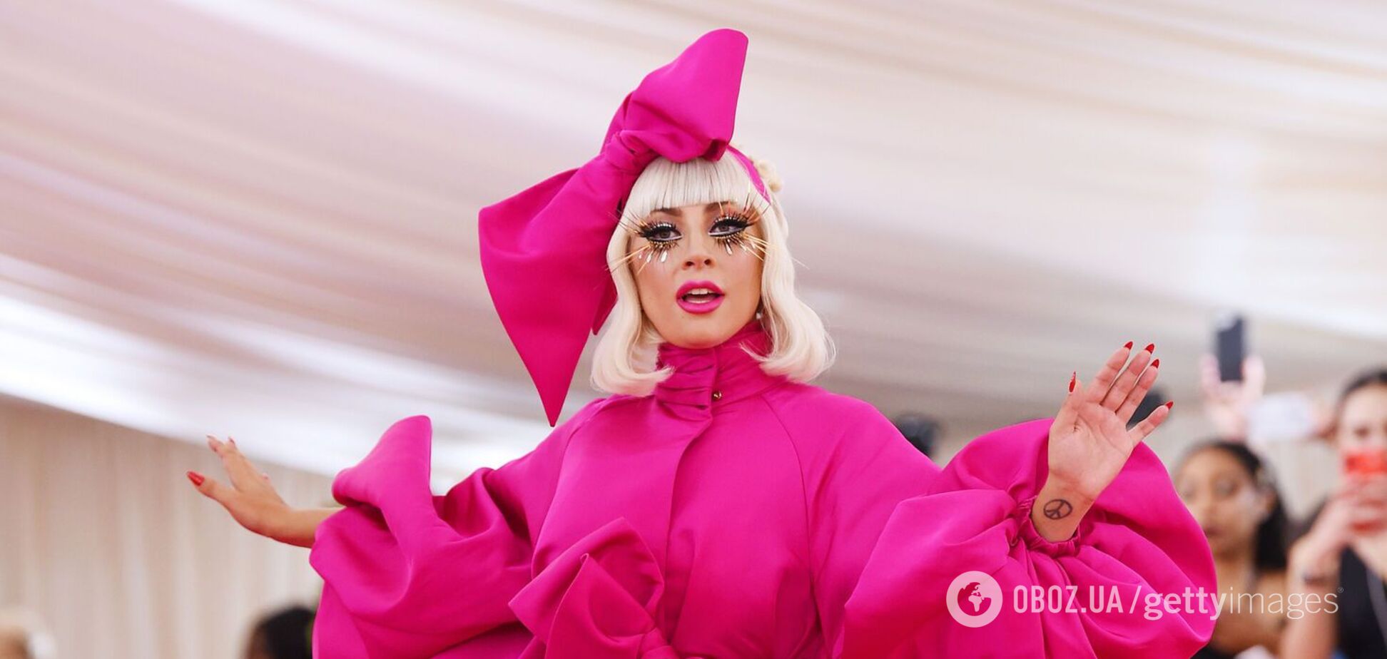 Без петрушки та селфі в туалеті: найдивніші заборони Met Gala та скільки коштує провести вечір серед найвідоміших зірок