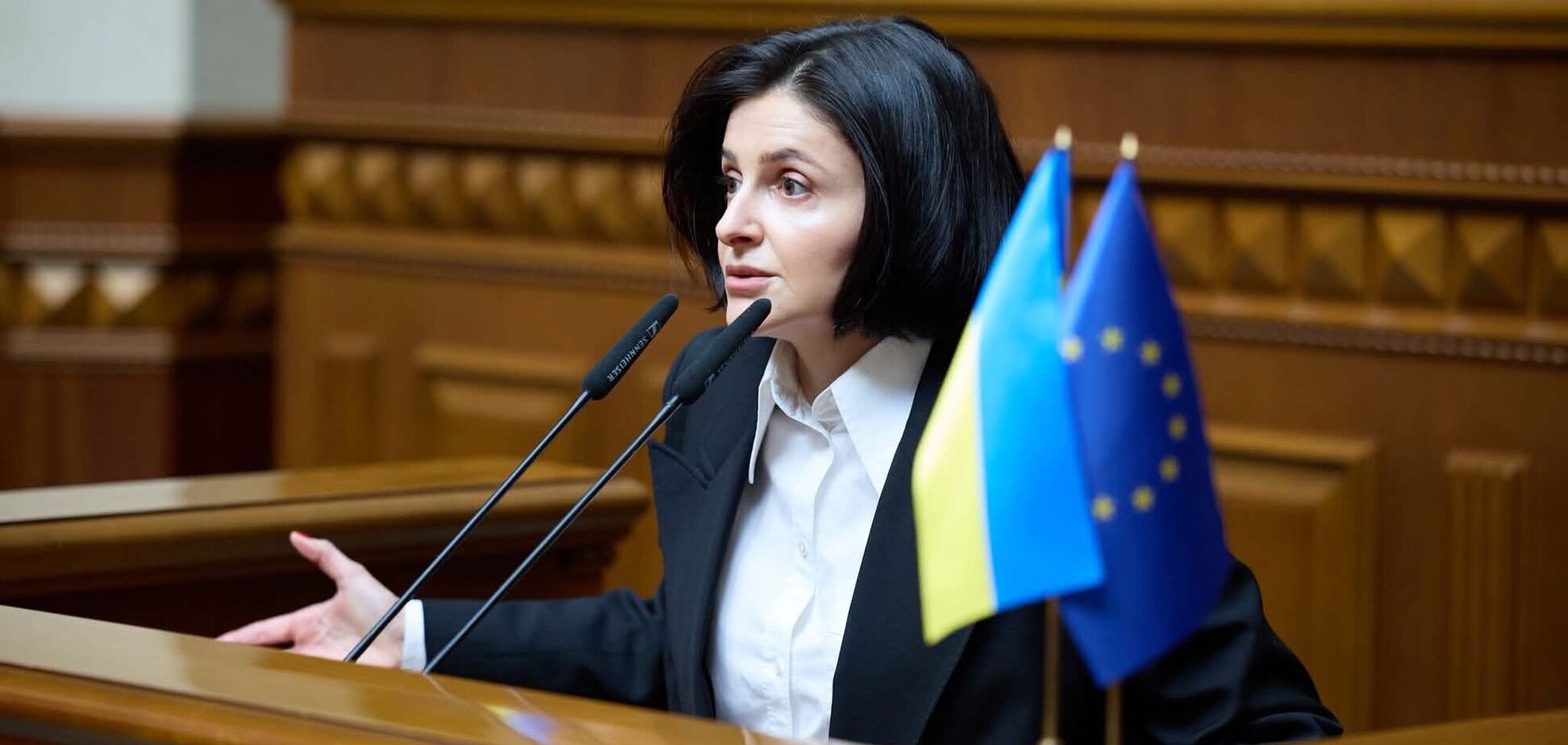 По факту давления народным депутатом на журналистов OBOZ.UA Генеральный прокурор открыл уголовное производство: подробности