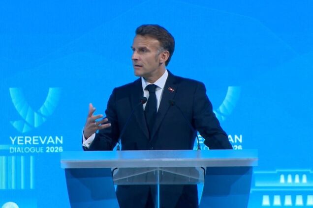 'Захисне крило Росії виявилося не таким вже й захисним': Макрон закликав країни Південного Кавказу будувати майбутнє з ЄС