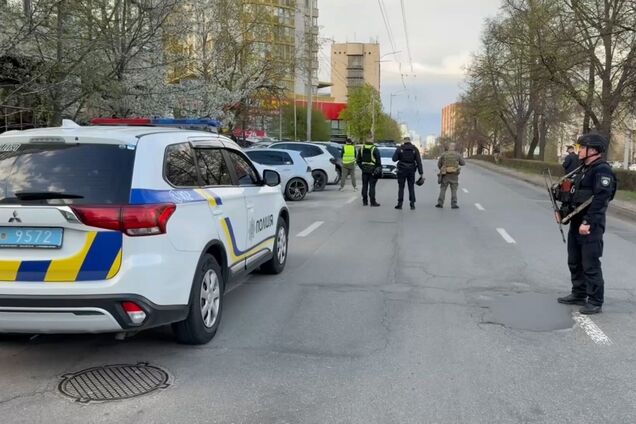 'Він грав у Бога': журналістське розслідування відтворило хронологію теракту та психологічний портрет голосіївського стрілка