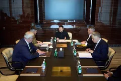 'Важливо, щоб безпеки ставало більше': Зеленський визначив завдання для українських дипломатів на Близькому Сході
