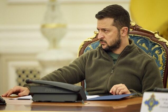 'Росія знає, як зв'язатися з Україною': Зеленський пообіцяв дзеркальні дії, якщо Путін не погодиться на 'тишу і дипломатію'. Відео