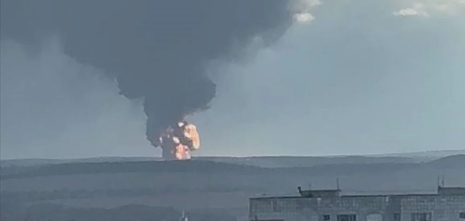 Спутниковые снимки зафиксировали пожары на НПЗ и станции 'Транснефти' в Перми: что известно о последствиях
