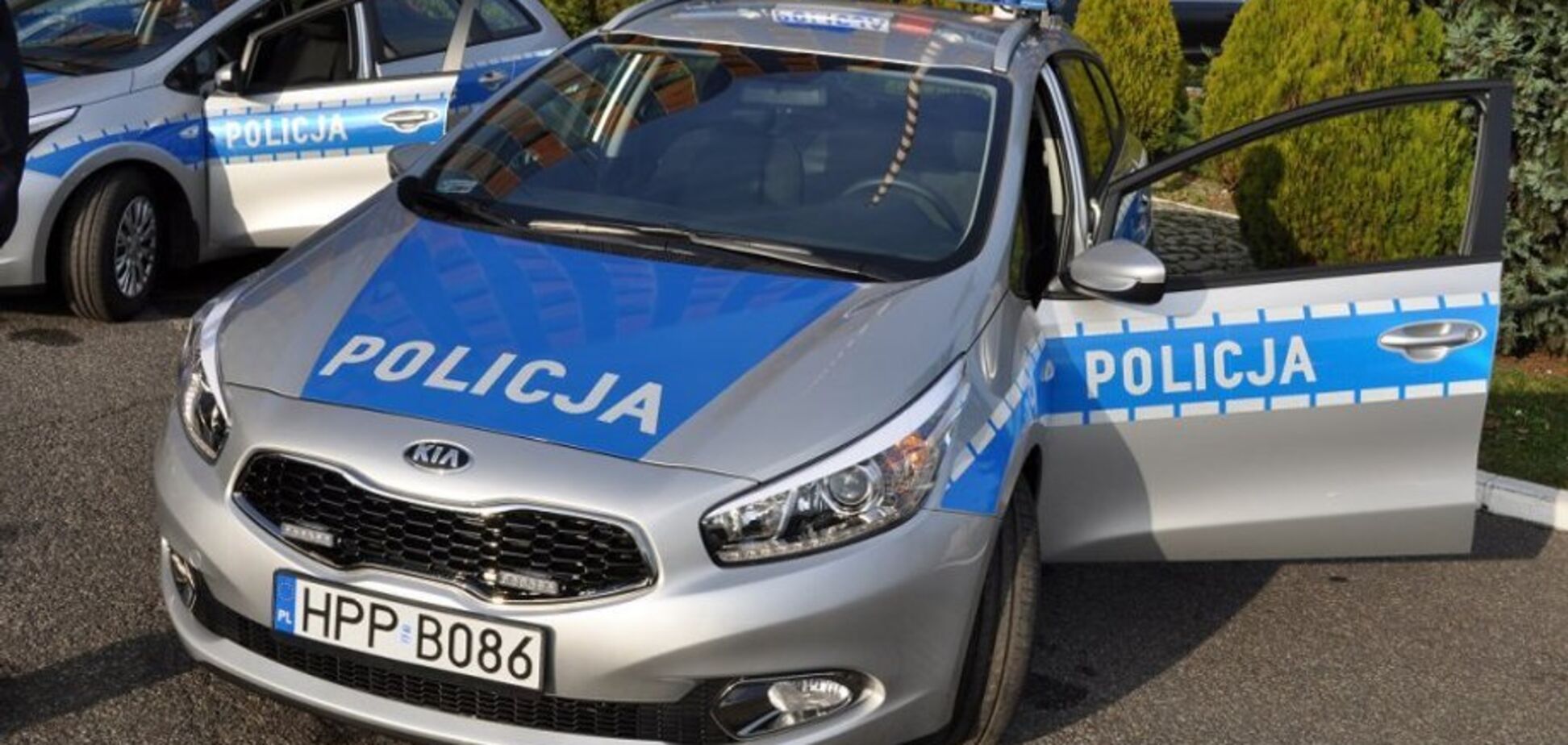 Заставляли стать на колени: в Польше избили 14-летнего украинца, делом занялась полиция