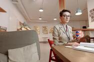 Почти все получили двойку. Учительница английского языка рассказала о ситуации в частной школе Днепра, где против нее 'восстали ученики'