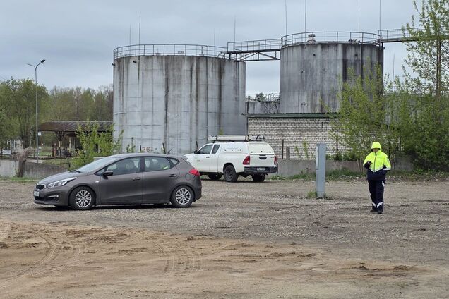 У нафтобазу в Латвії врізались два дрони: поліція розкрила нові подробиці. Фото