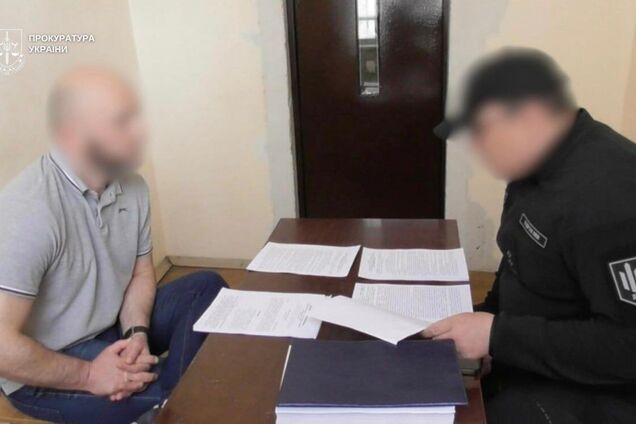 Привласнили 5 квартир померлих: у Києві викрили банду за участі екссудді Тандира, який раніше насмерть збив нацгвардійця. Фото