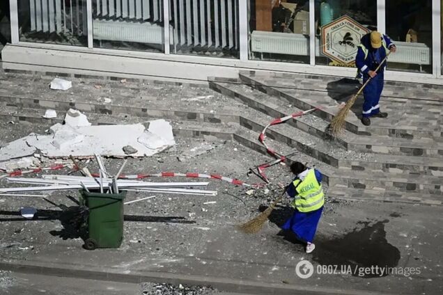 'Це було дуже страшно': мешканці міста в Румунії, яке постраждало від російського дрона, бояться повторних атак