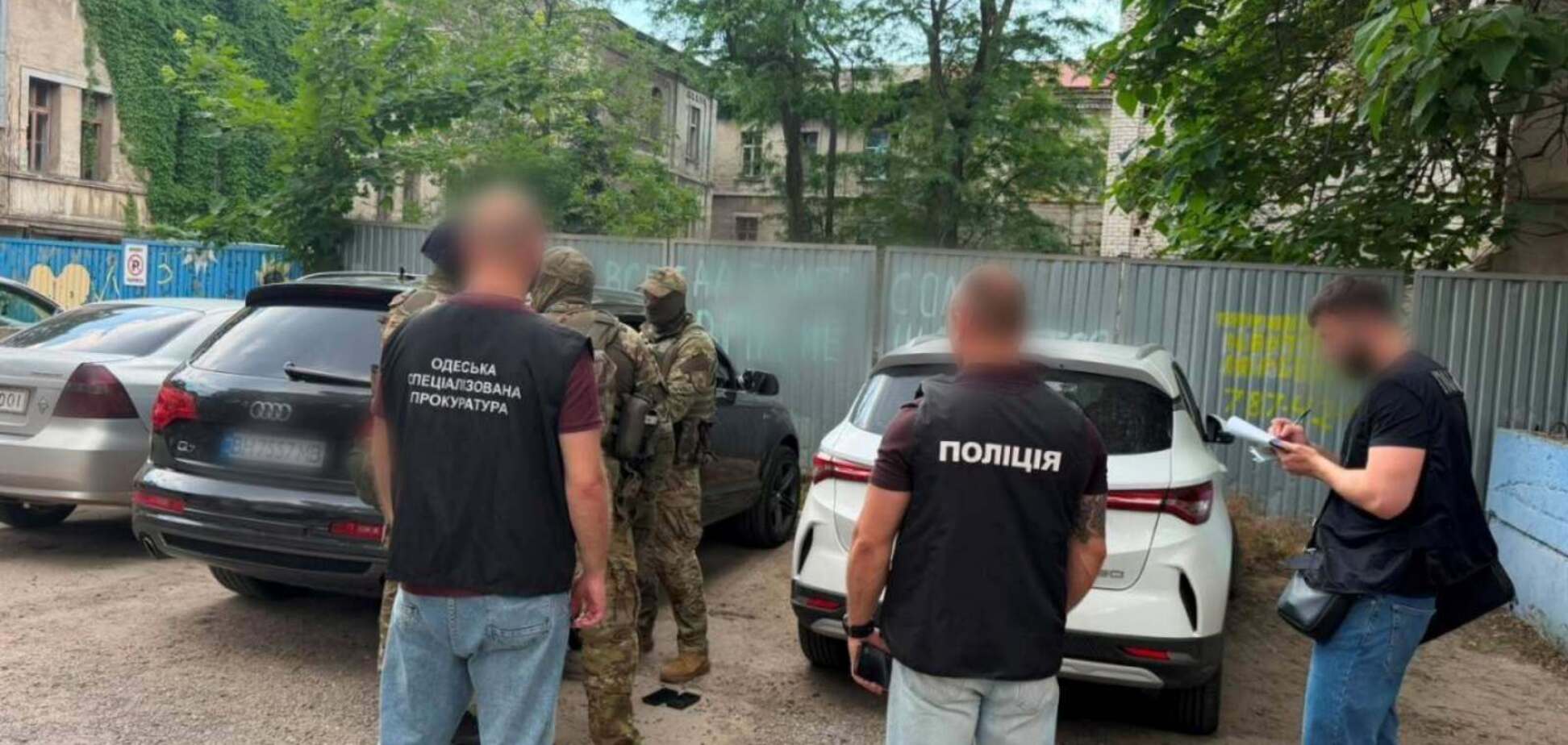 Деньги на карту, солдат — дома: в Одесской области разоблачили полковника, который устраивал уклонистов на работу в тылу. Фото