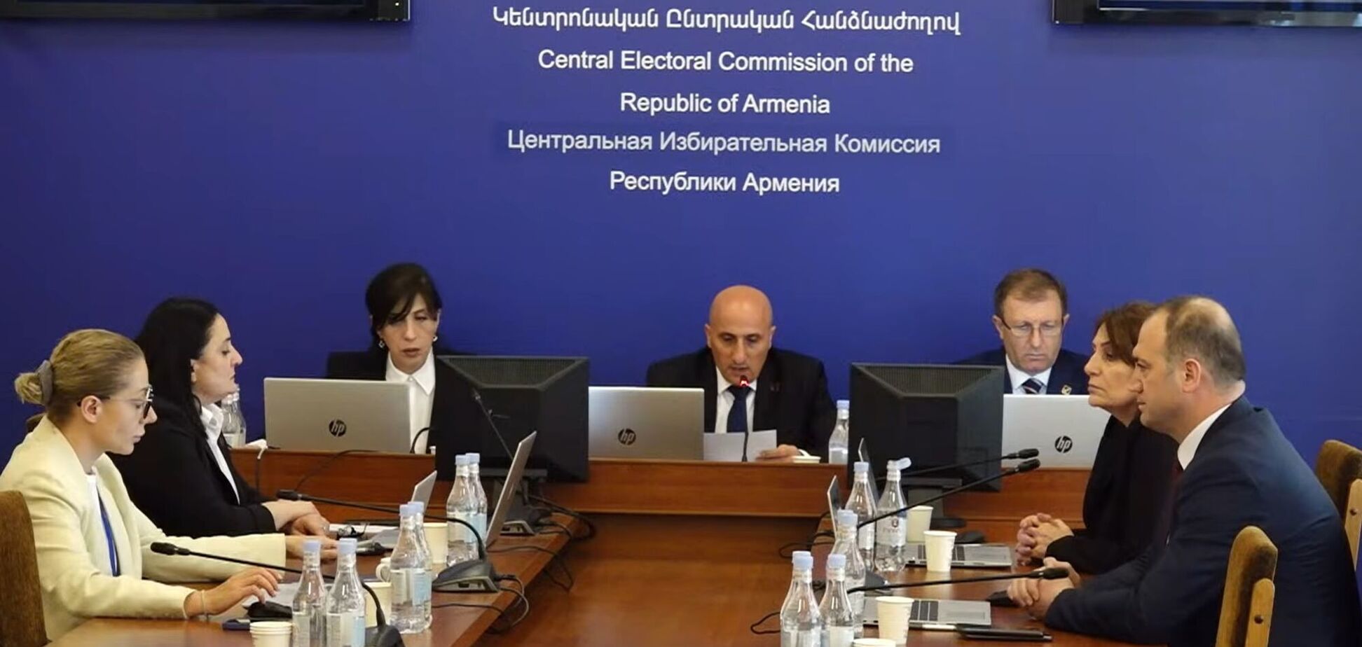 ЦВК Вірменії оголосила остаточні результати парламентських виборів: у чому полягала головна інтрига