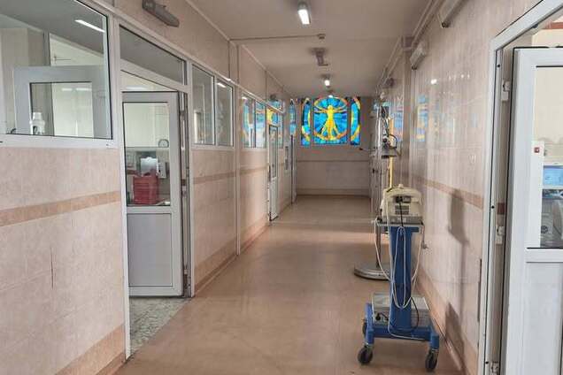 Директора Киевской больницы скорой помощи увольняют с должности
