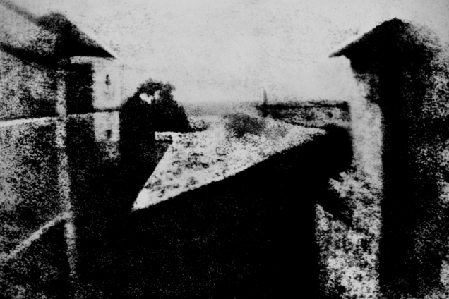Какой была первая в мире фотография и кто её сделал: интересные факты