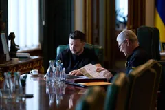 'Будем реагировать': Зеленский заслушал доклад ГУР по российскому производству ракет