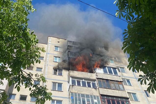 У Рівному під час пожежі у багатоповерхівці загинув 11-річний хлопчик: ще троє дітей у лікарні