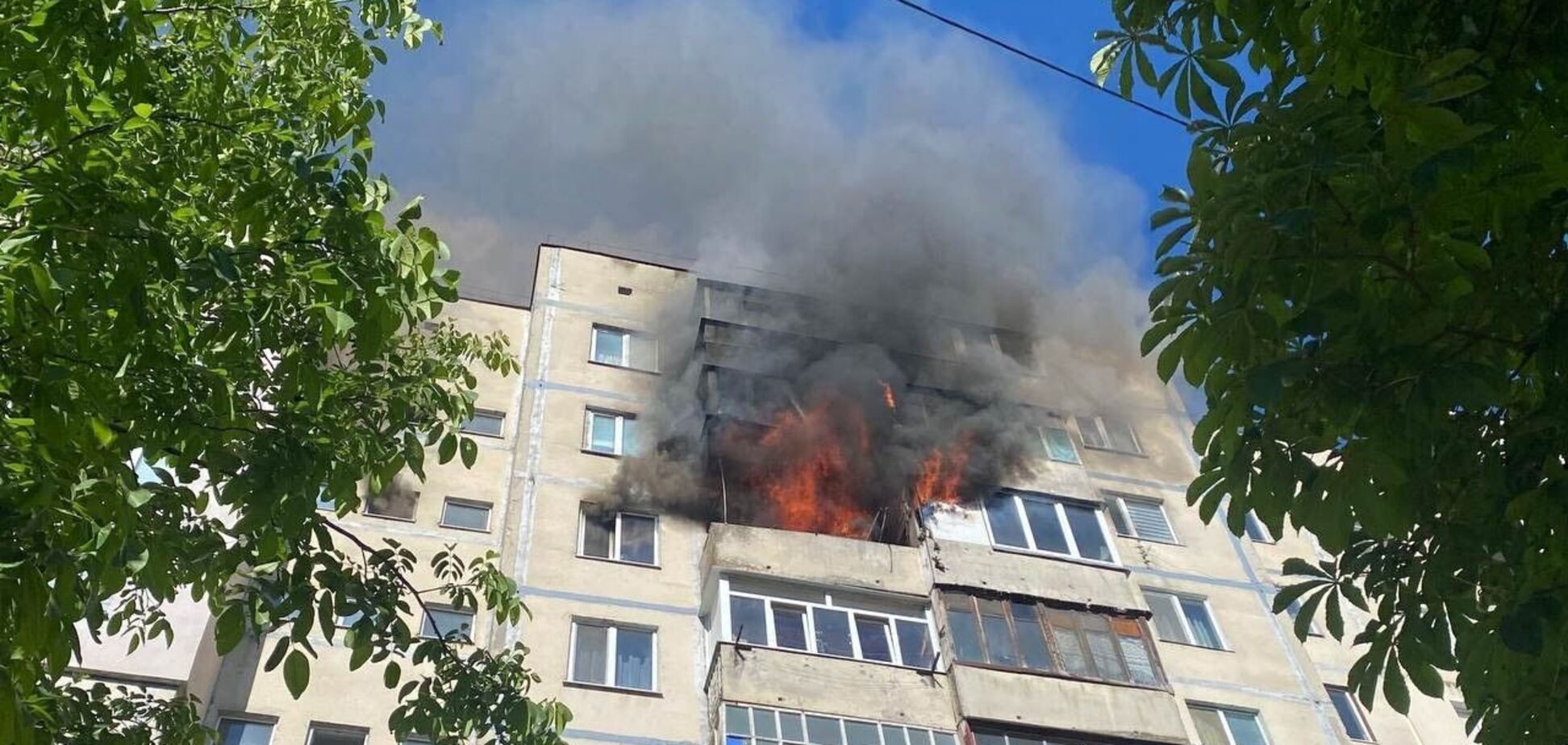 У Рівному під час пожежі у багатоповерхівці загинув 11-річний хлопчик