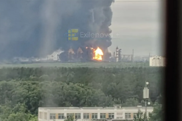 Горить НПЗ у Москві.
