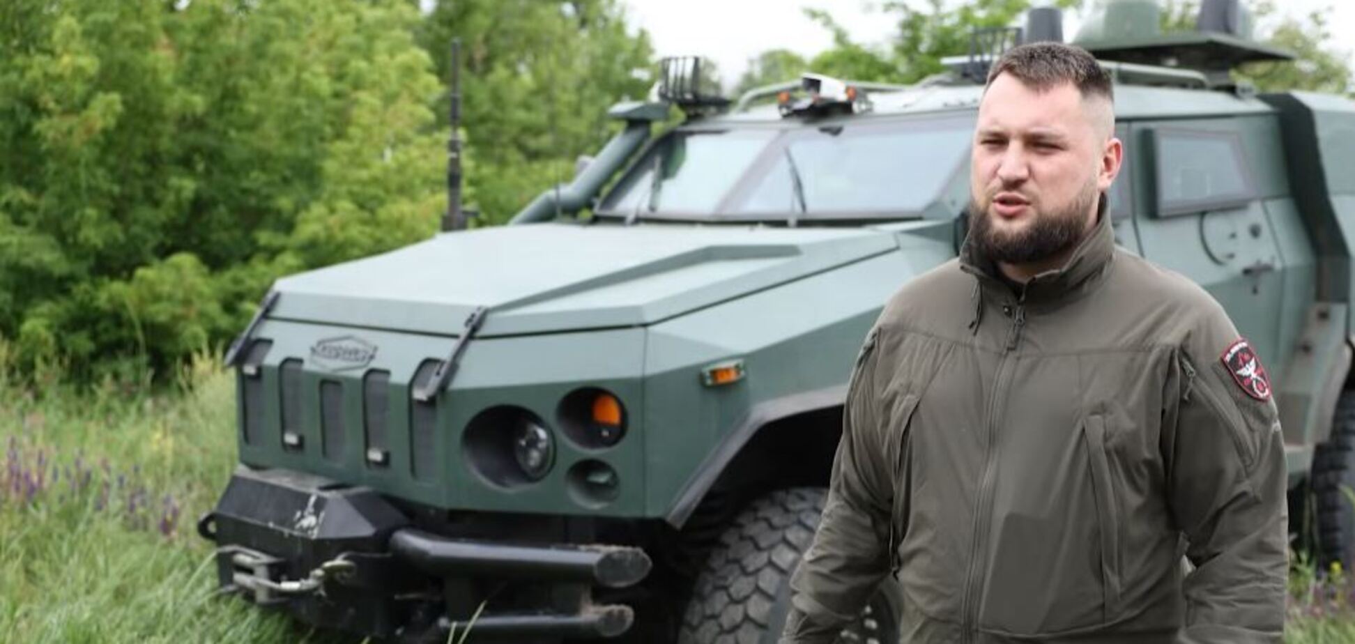 В Україні перетворили бронеавтомобіль 'Новатор' на дистанційний НРК. Відео