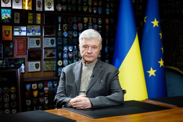 У нас нет роскоши ссориться: Порошенко назвал шаги по урегулированию украинско-польского кризиса