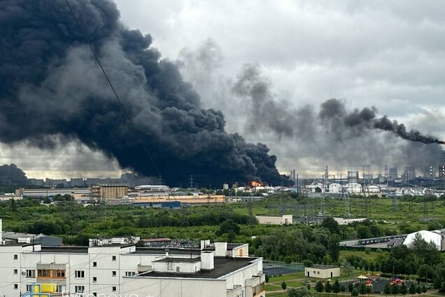 Чорний дим над Москвою