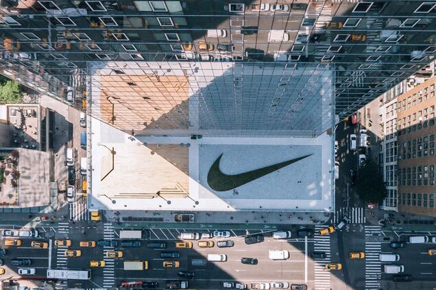 Что на самом деле означает логотип Nike