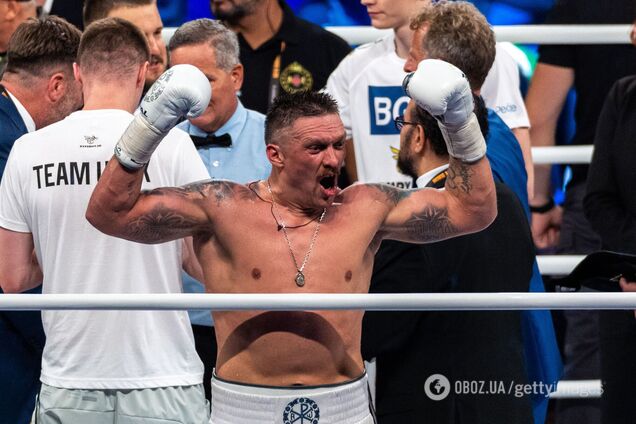 Усик 'віддає' своє чемпіонство російському суперважковаговику