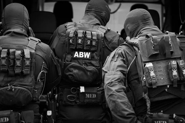 У Польщі затримали та готуються депортувати дев'ятьох громадян України: у чому їх звинувачують