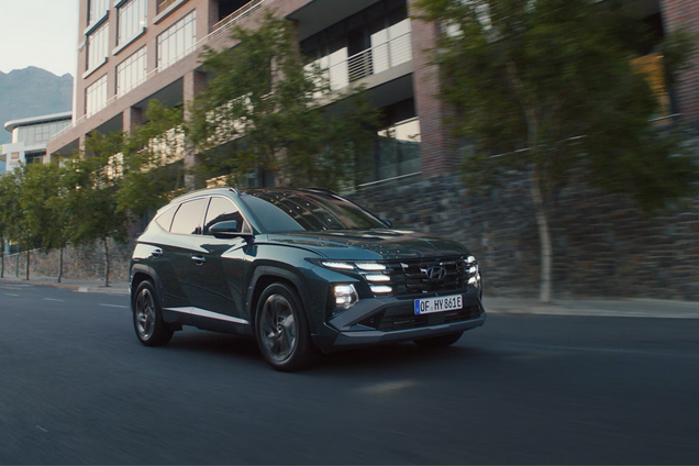 Украинцы массово покупают дорогие новые авто