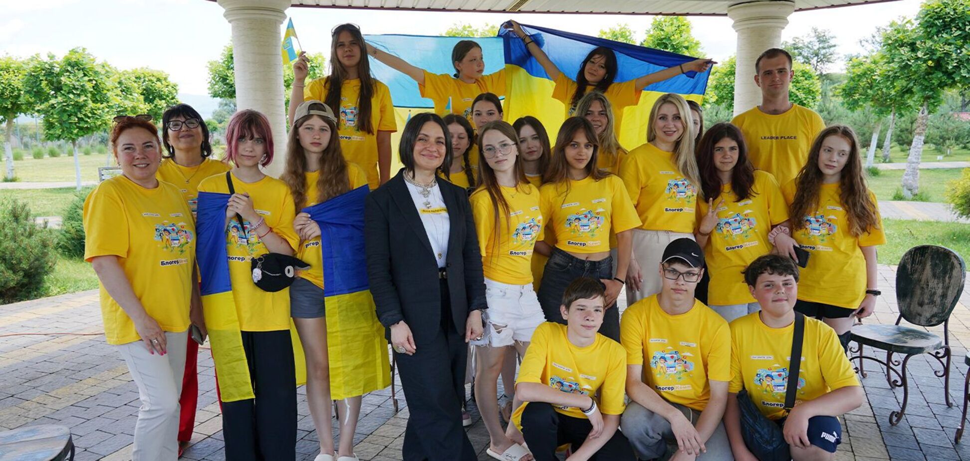 'Діти прагнуть розвитку': як проходить перша літня зміна 'Блогер Кемп' від Фонду Ріната Ахметова
